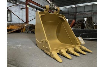 Use and maintenance of Komatsu excavator buckets