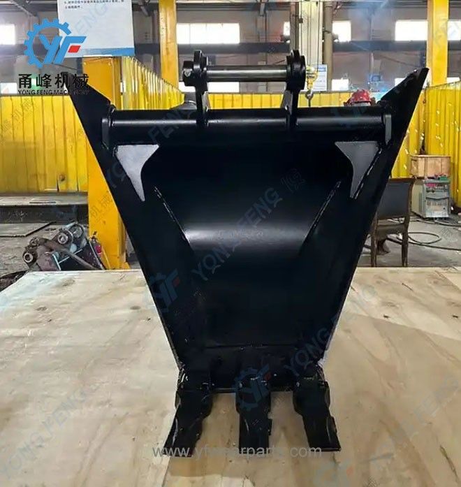 Trapezoidal bucket for 5 tons machines