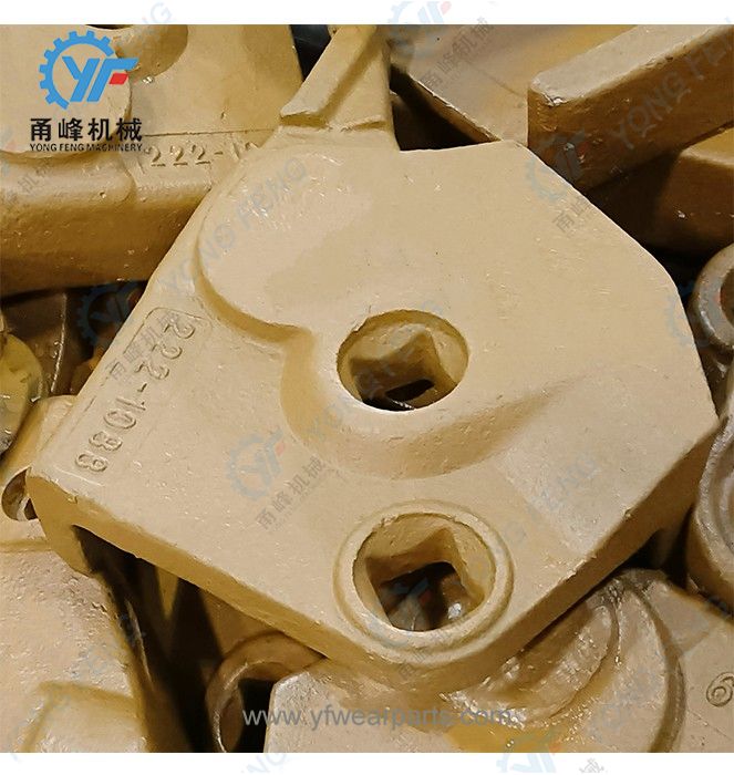 CAT K80 Corner Bolt On Adapter RH 222-1088