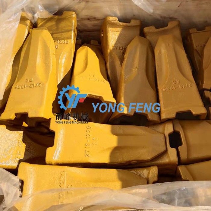 Daewoo DH420,DH500 Rock Bucket Tooth 2713-1236RC