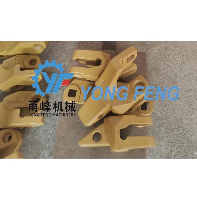 Komatsu WA300/WA320 Bolt on LH Adapter 419-847-1131